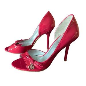 Guess Open Toe Heels Shoes with heart & logo accessories Size 7 Red
